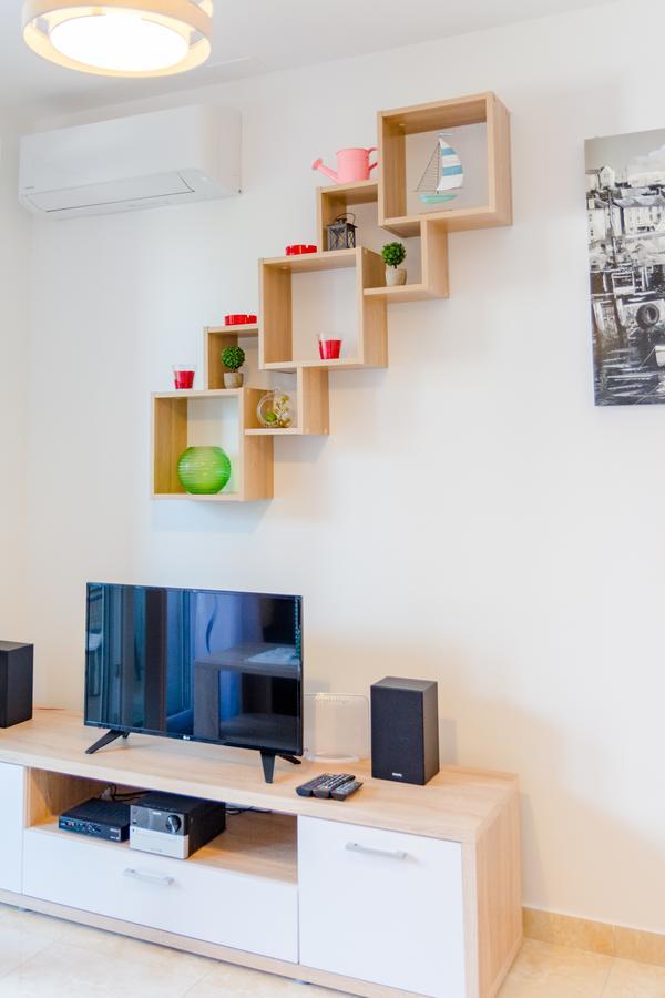 Apartments The Brothers Supetar Ngoại thất bức ảnh